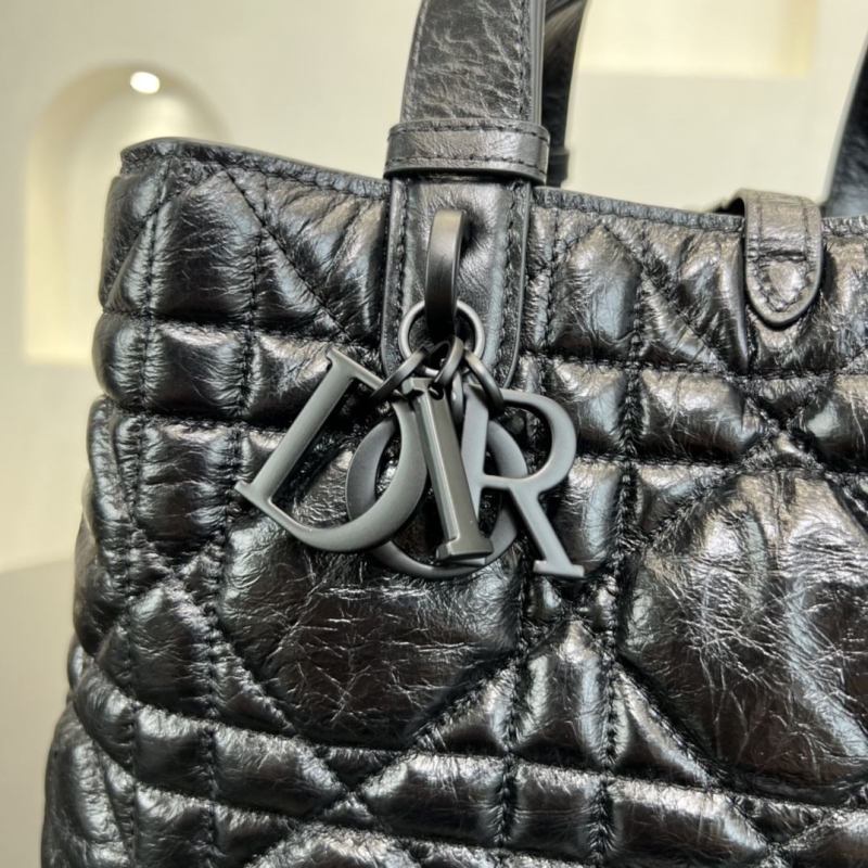 Dior Shopping Bags